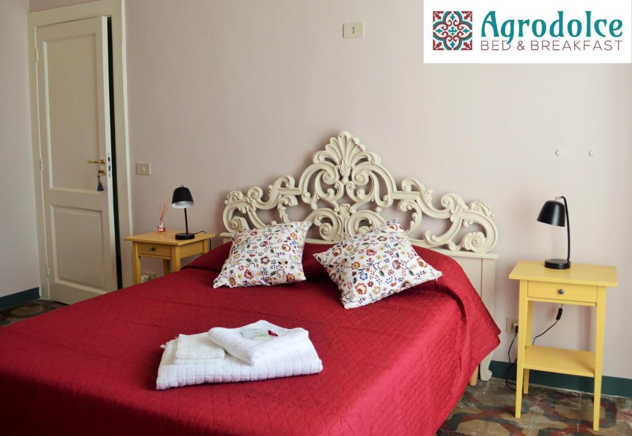 Bed and Breakfast Agrodolce à Barcellona-Pozzo di Gotto Extérieur photo