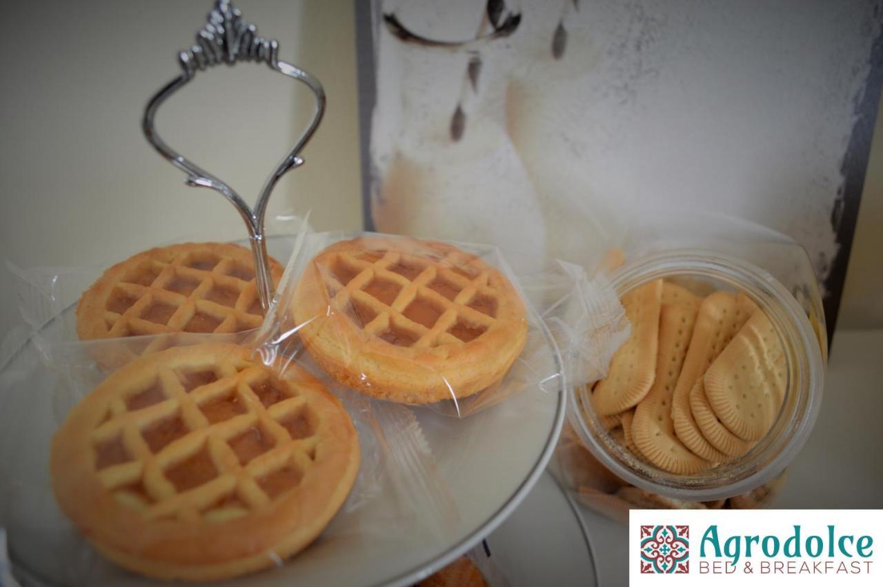 Bed and Breakfast Agrodolce à Barcellona-Pozzo di Gotto Extérieur photo
