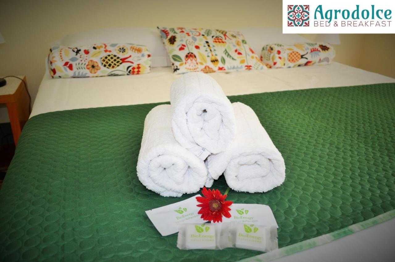 Bed and Breakfast Agrodolce à Barcellona-Pozzo di Gotto Extérieur photo